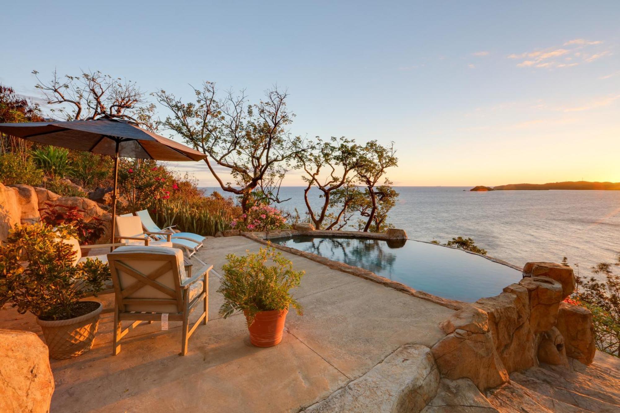 Sea La Vie - Waterfront St Thomas Escape With Pool Villa Nazareth Exterior foto